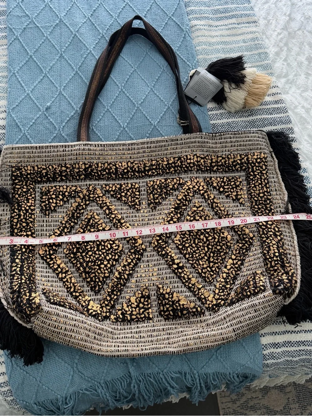 America & Beyond Tuft Tote NWT
